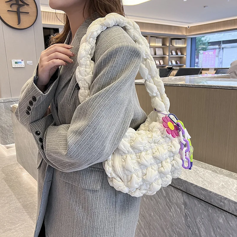 

2023 New Soft Cloud Bubbles Handbags For Woman College Student Mini Shoulder Bag Korea Fashion Dumpling Pleated Underarm Bag