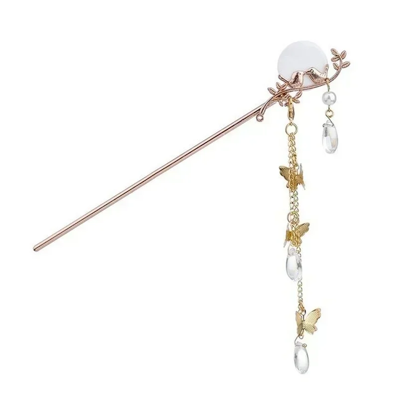 New Fashion Classic Pearl Tassel Butterfly Hair Stick Exquisite and Special Bride Headwear Travel Photography Jewelry Accessorie