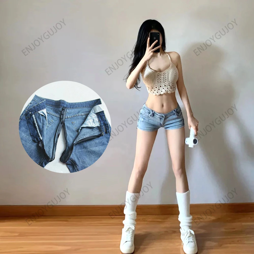 

Ms Low Waisted Tight Denim Shorts Invisible Open Crotch for Outdoor Sex Slimming Side Zippered Super Shorts