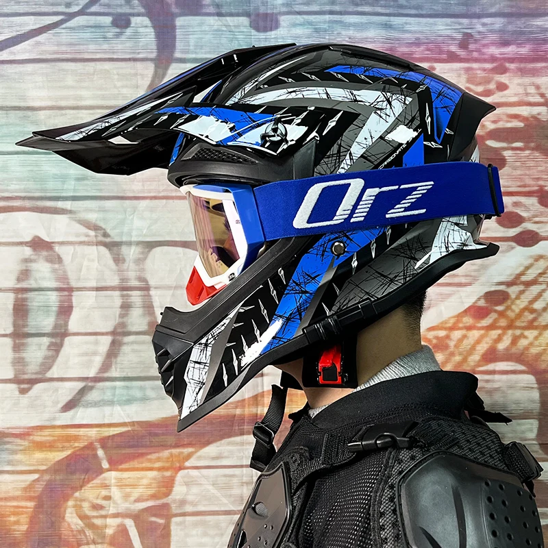 bape dirt bike helmet LOW PRO Certified - SANTA CRUZ SIGNATURE EDITION - GLOSS BLACK Road Helmet meets DOT standards LOW PRO Certified Helmet -
