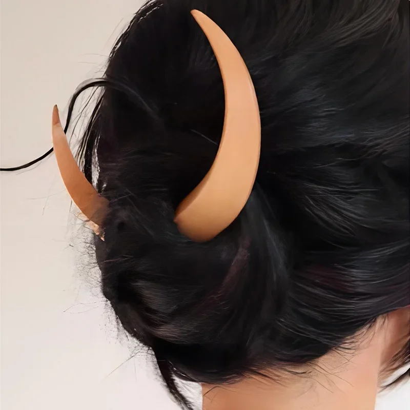 Handcarved Crescent Hair Fork Simple Wooden Moon Hairpin Modern High-end Half Moon Hairpin Daily Hair Curling Wooden Handcrafted for hair accessory