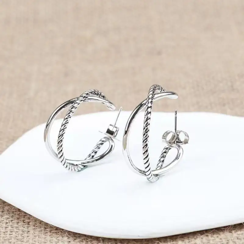 HSC DY Classic Lady 2023 Stud 14-carat Gold-plated Silver Lady Buckle Gift