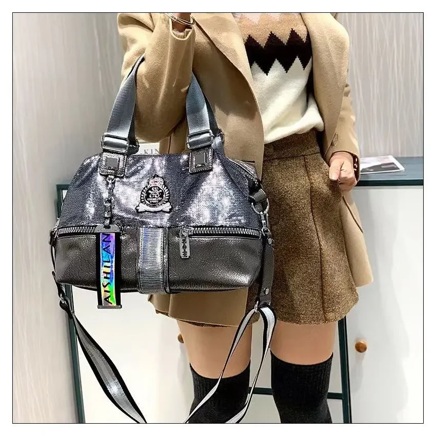 Large Capacity Handbag - Side View