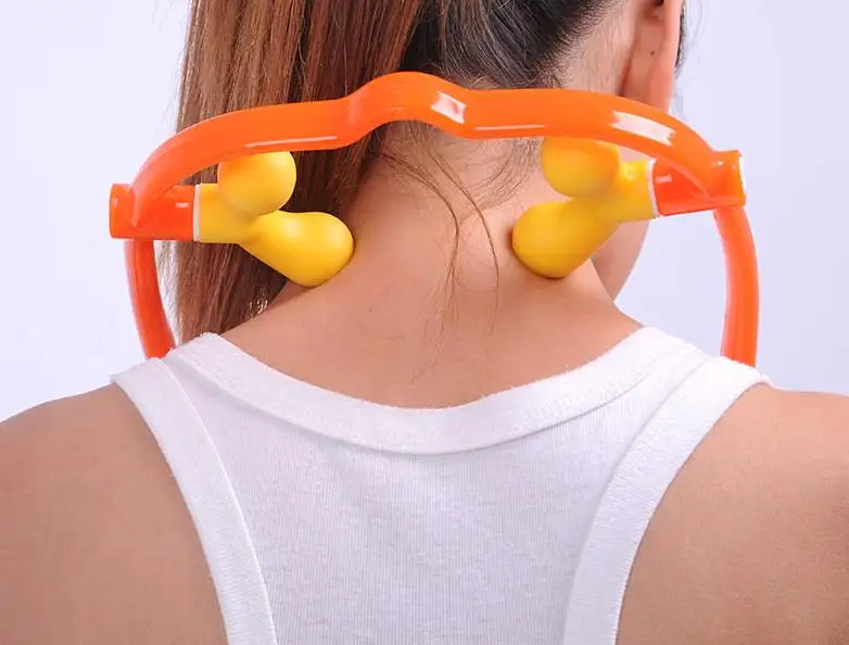 U cervical neck bump massager massager household manual neck massager
