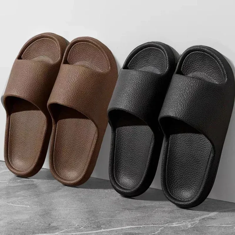 2025 Women Soft Sole Slippers Thick Platform Indoor Outdoor Beach Sandals Summer Non Slip Flip Flops Comfortable Casual Footwear