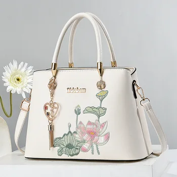 Borsa da donna in pelle di fascia alta nuova arrivata borsa a tracolla da donna progettata borsa da lavoro nera da lavoro borsa da donna ricamata 1