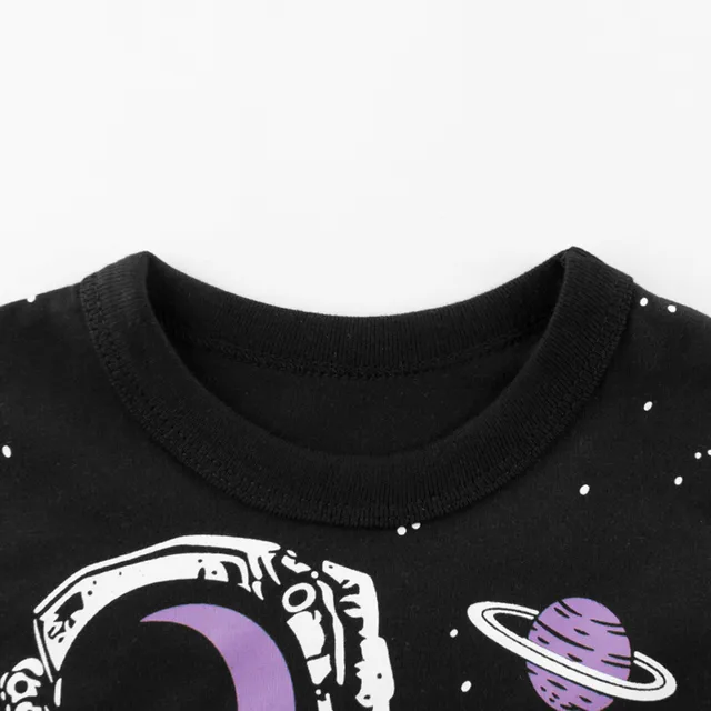 New-Spring-Autumn-Kids-Tops-Tees-Galaxy-Spaceman-Prints-Long-Sleeve-Crewneck-T-Shirts-For-1.jpg