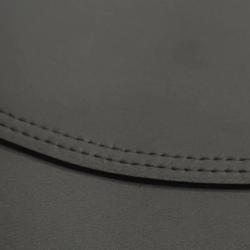 PU Leather Dashboard Cover Protective Pad - Sunshade & Anti-UV Car Accessory