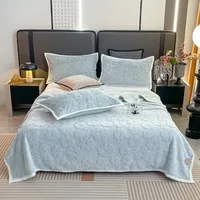 2024 new double-sided rabbit velvet three-dimensional jacquard blanket blanket, double warm, not sultry, not easy to lose hair 1