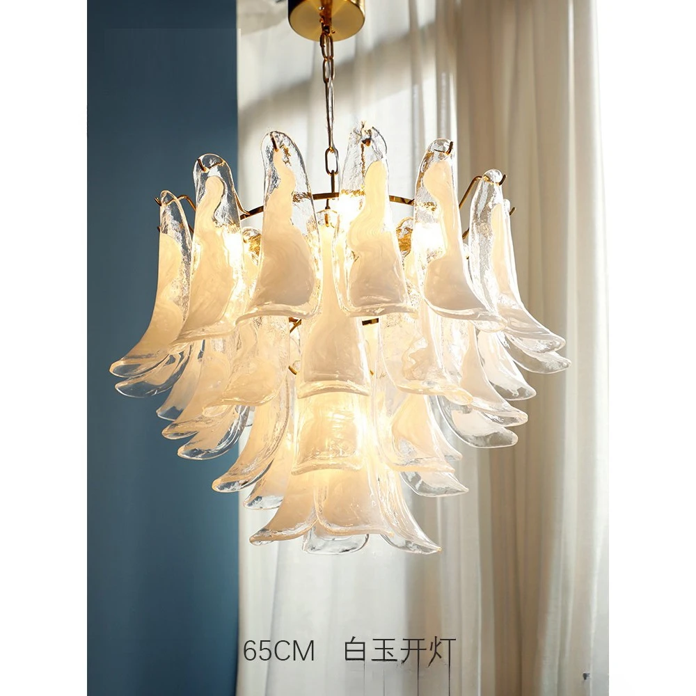 

Wholesale of postmodern luxury chandeliers, creative living room lights, Nordic restaurant lights, minimalist designer, low rise