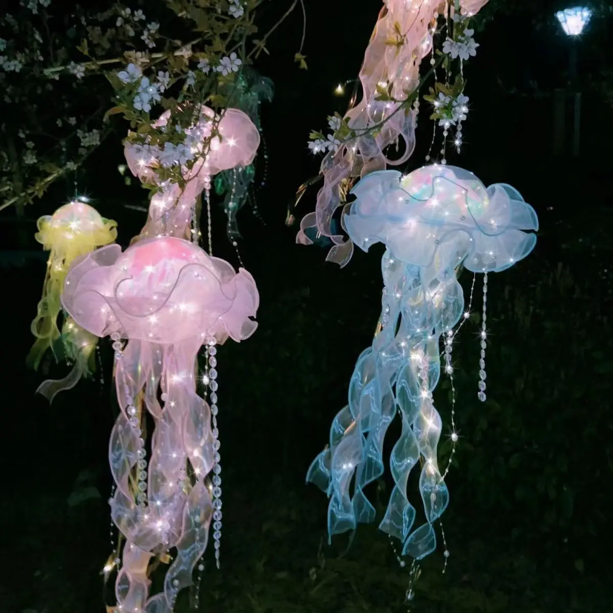 Jellyfish Lamp Portable Lantern Underwater Theme Holiday Party Ambiance  Night Light Girls Bedroom Decor Light Holiday Gifts - AliExpress