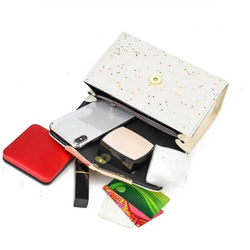 1Pcs Luggage-Ladies Messenger Bag/shoulder Bag-Pu Bag-Artificial Leather Lining-Divided Into Two Kinds of Pendants (No Pendants)