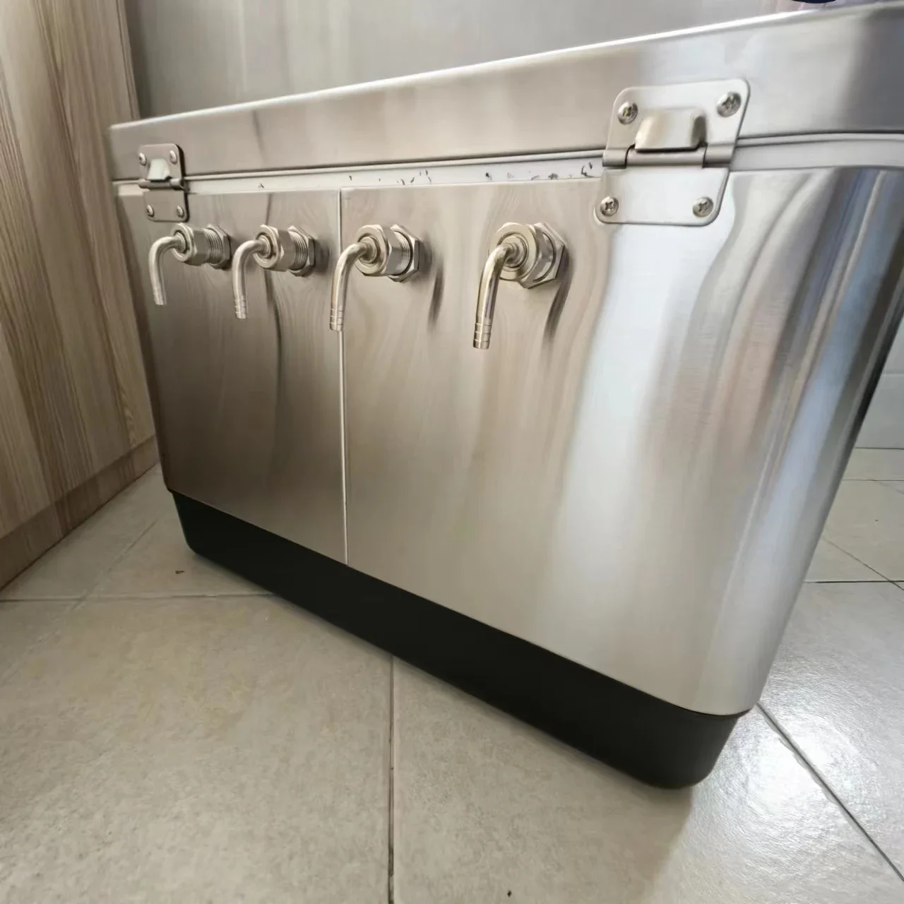 4 Faucet Cold Beer Dispenser Jockey Box System Coil Box Cold Plate Box 4
