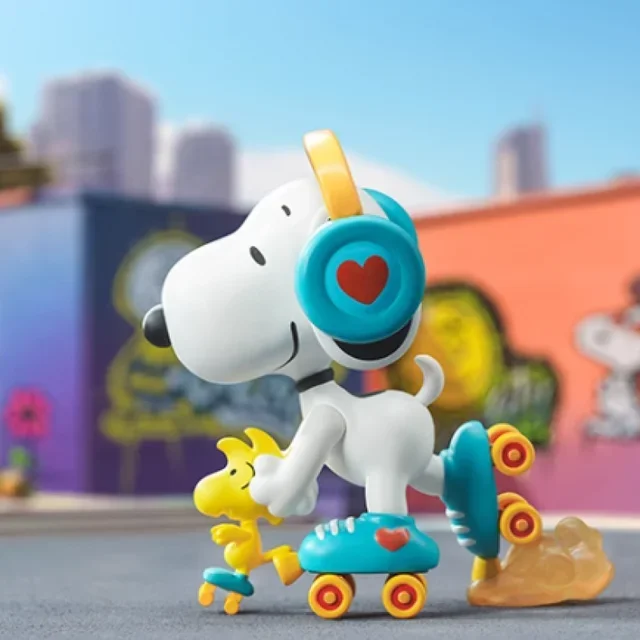 Cute Snoopys The Best Friends Action Figures Toys popmart
