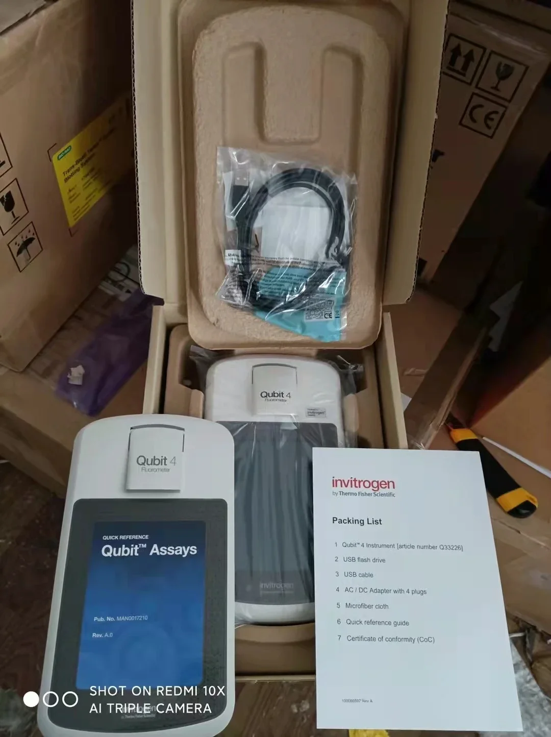 Invitrogen Qubit 4 Fluorometer