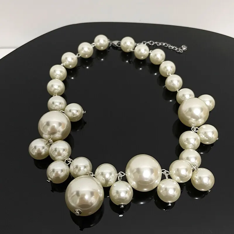 pearl necklace