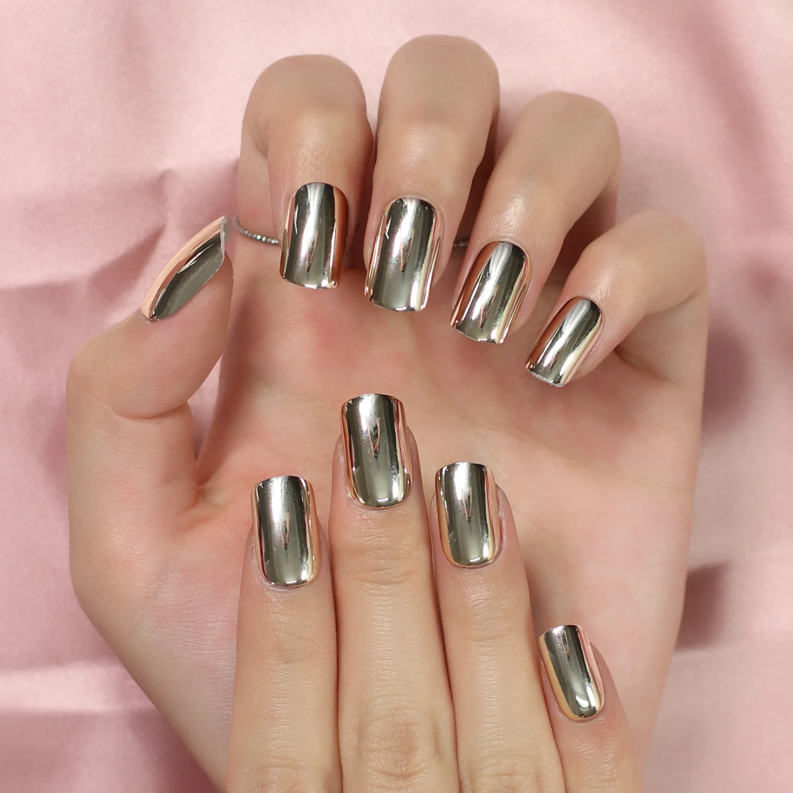 ネイルチップオーダー ファンタジー 世界観 蝶