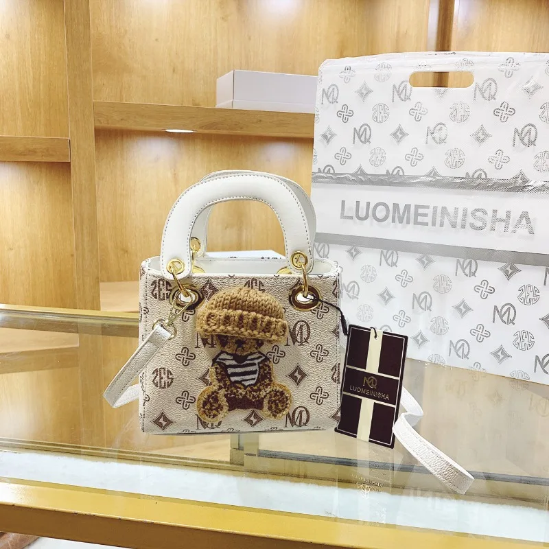 

Miracle Kira 2024 Spring New Embroidered Bear Bag Women's Bag Trendy and Fashionable Handbag Printed One Shoulder Crossbody Bags