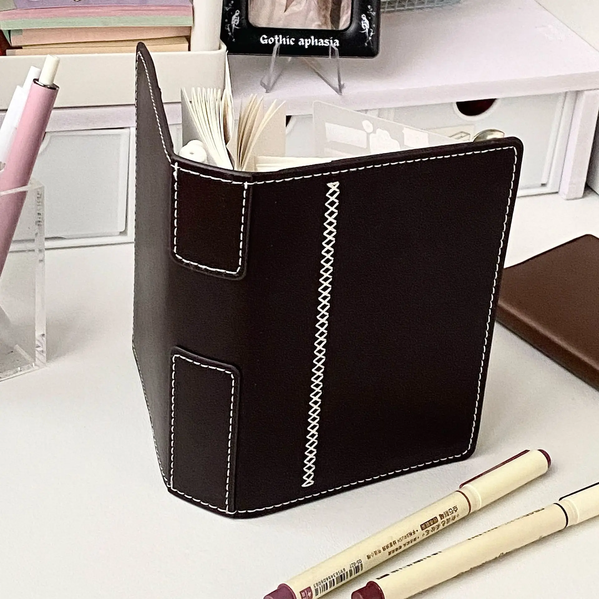 2 binders A7 notebook detachable loose-leaf dark brown notepad portable faux leather schedule planner，whith 80 pages 4