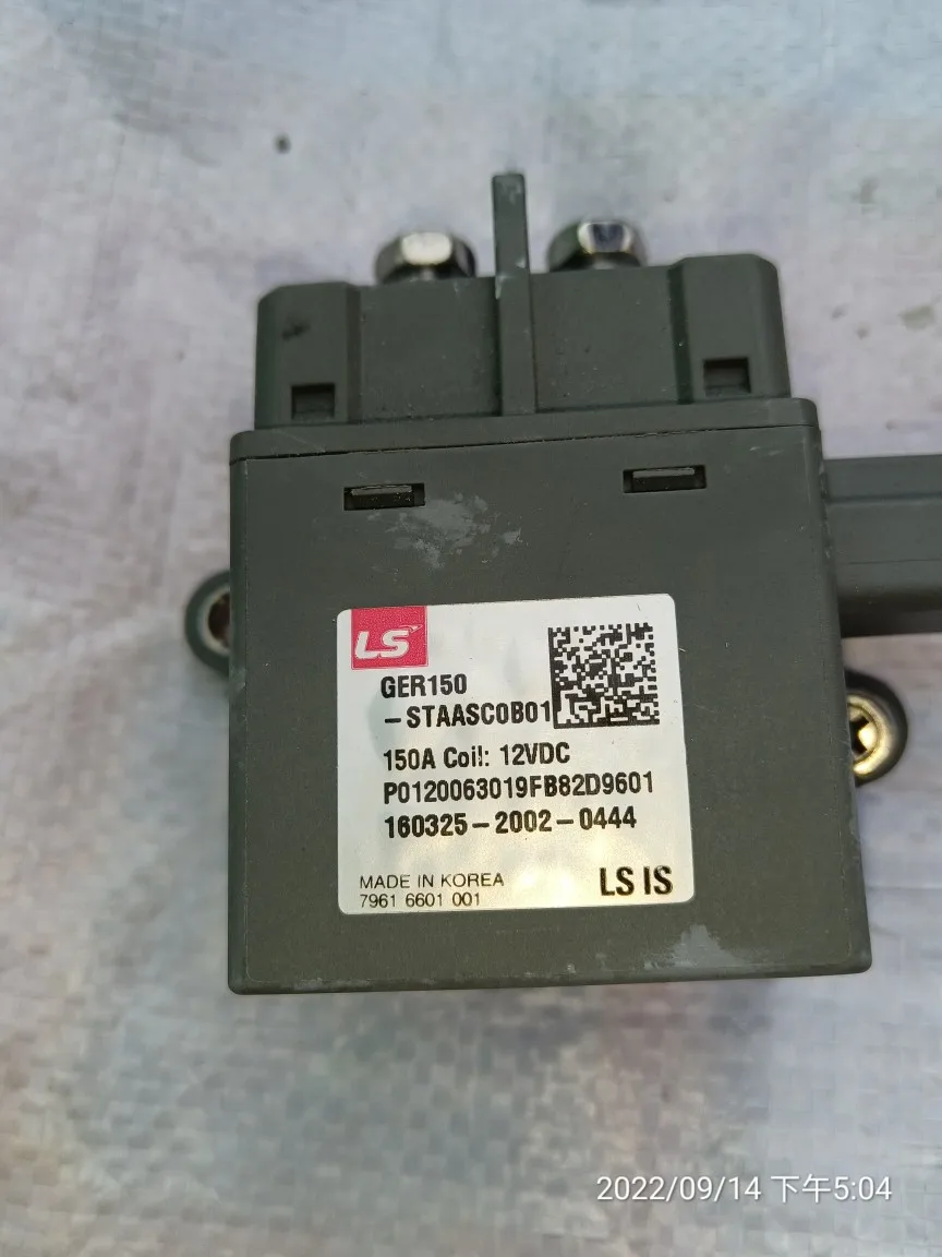 usato-ger150-staasc0b01-contattore-automobilistico-dc-ad-alta-tensione-150a-12vdc