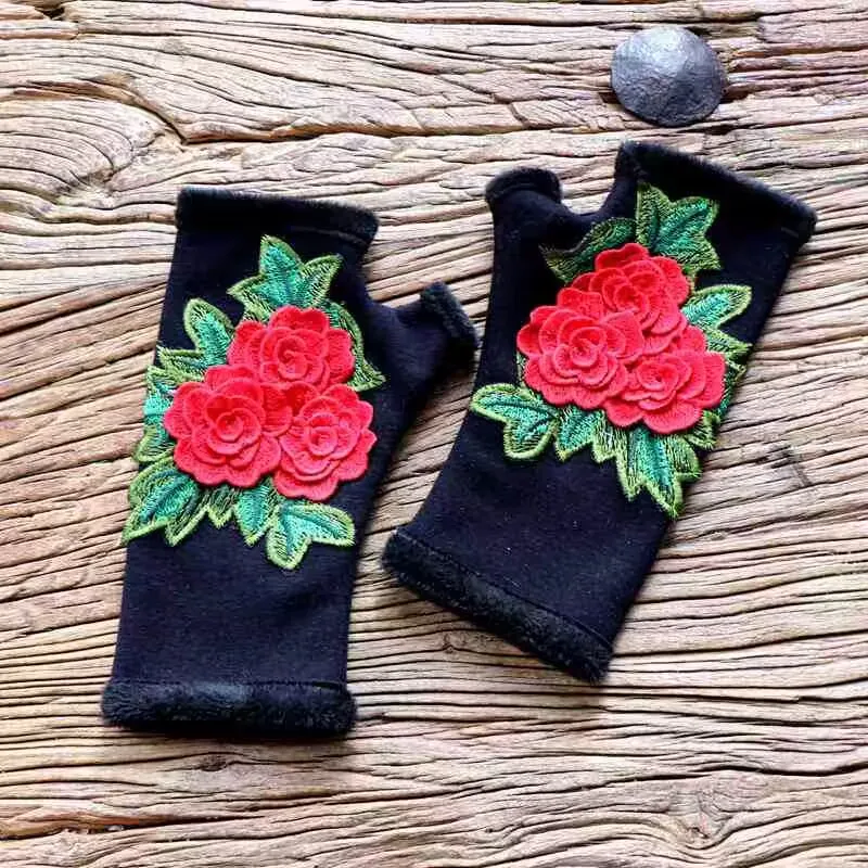 

Luxury 3D Flower Embroidered Fingerless Winter Gloves Without Fingers Fashion Hand Half Finger Gloves For Women