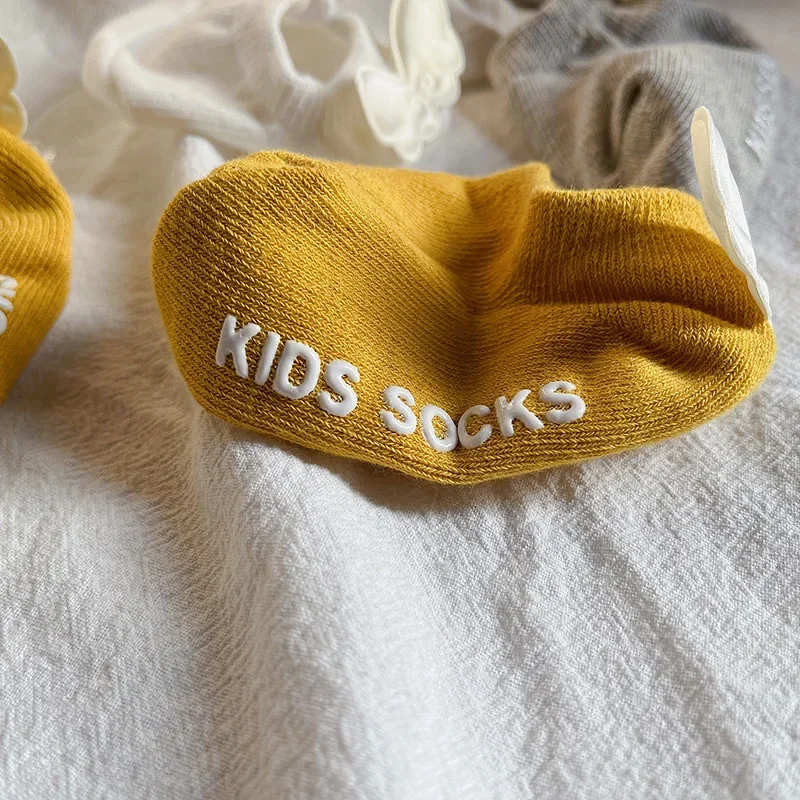 Рисунок 2 - Детские носки-лодочки