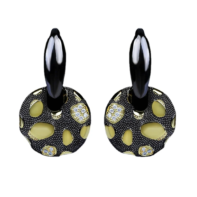 Unique Jewelry Set for Women Creative Irregular Hollow Pattern Earrings Ring Handmade Black Gold Jewelry Set 2