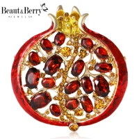 Beaut&Berry Luxury Rhinestone Pomegranate Brooches for Women Enamel Fruit Plant Pins Casual Party Accessories New Gifts Friends