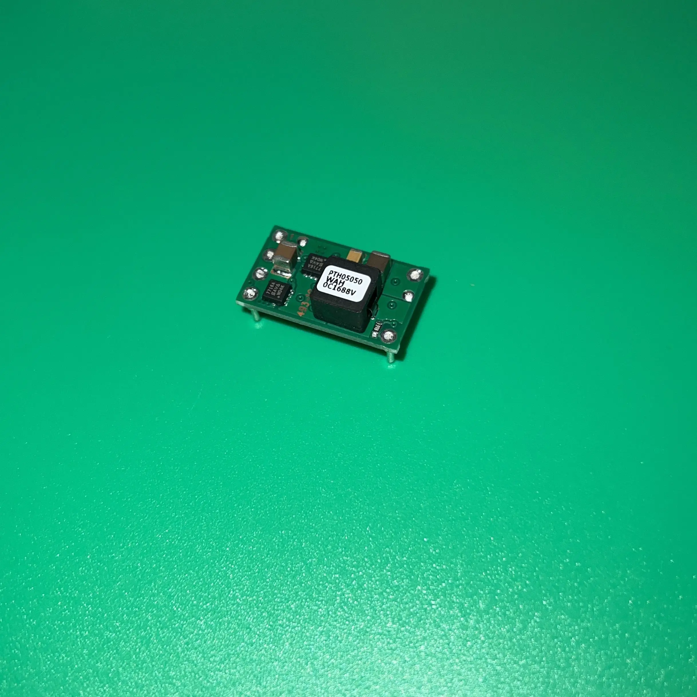 PTH05050WAH MODULE EUU-6 DIP6 PTH05050 WAH CONVERTER 0 8-3 6 V 6A 21W POLA Non-isolated PTH05050W AH PTH 05050WAH PTHO5050 | Обустройство