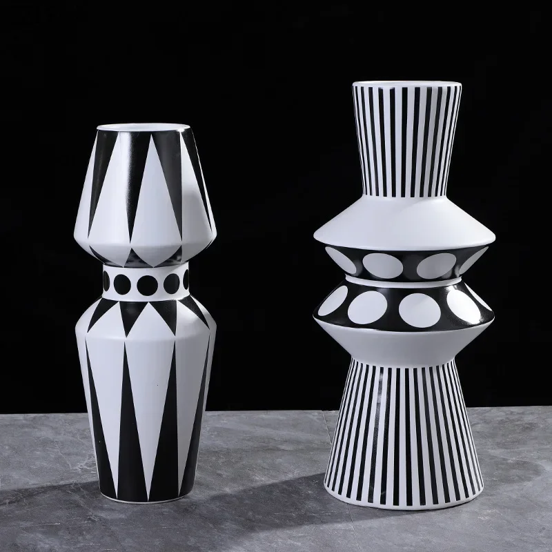 Simple Modern Black White Ceramic Vase Flower Arrangement Container Irregular Geometric Vase Living Room Countertop Decoration 4