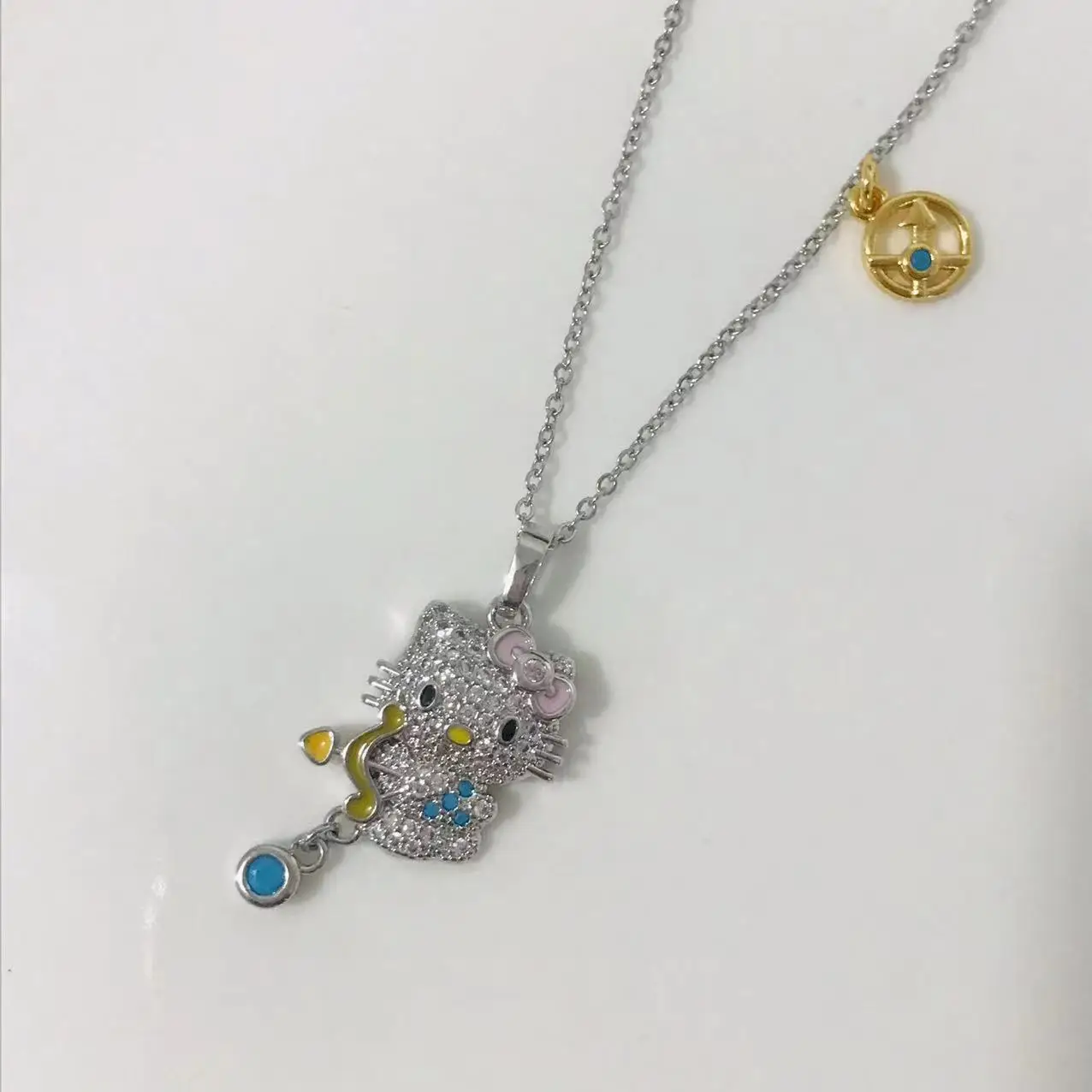 Kawaii Sanrio Hello Kitty Necklace Diamond Cartoon Pendant Hip Hop Necklace Girl Fashion Jewelry