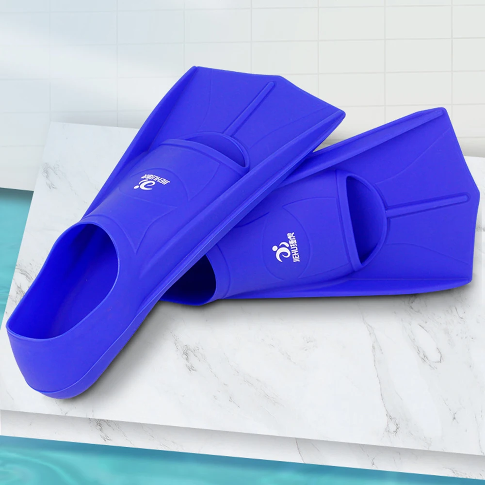 2022 new swimming fins comfortable silicone scuba diving fins adult