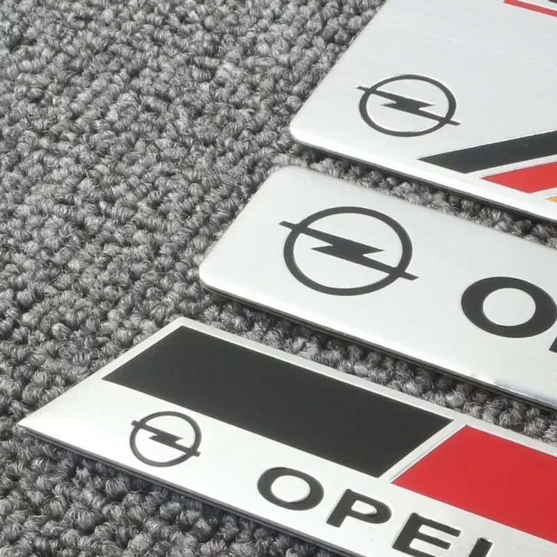 3D 알루미늄 자동차 엠블럼 배지 Astra H G J Insignia Mokka Zafira Corsa Vectra C D 바디 액세서리 용 뒷 트렁크 스티커