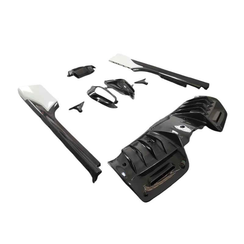 Utilizzato Per Ferrari Sf90 Body Kit Dry Carbon Fiber Oem Style Diffusore Posteriore Minigonne Laterali Prese D'Aria Laterali Kit Corpo