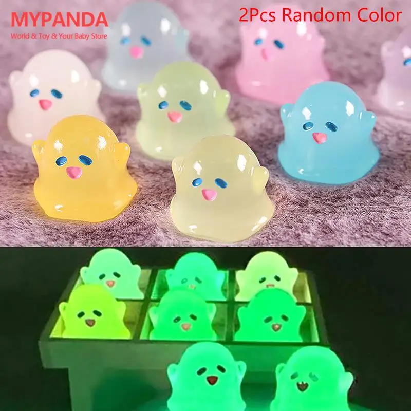 

2Pcs Luminous Color Ghost Ornament Cartoon Halloween Elf Doll Micro Landscape Decoration Dollhouse Miniature Toy