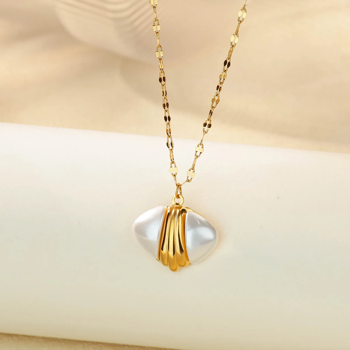 Stainless Steel Geometric Pearl Necklace For Women