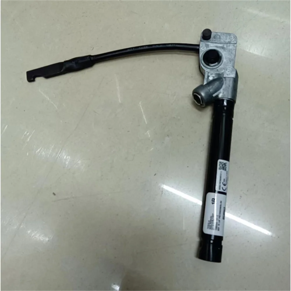 New Auto Parts Seat Belt Retainer For Tesla Model 3 Seat Belt Retainer