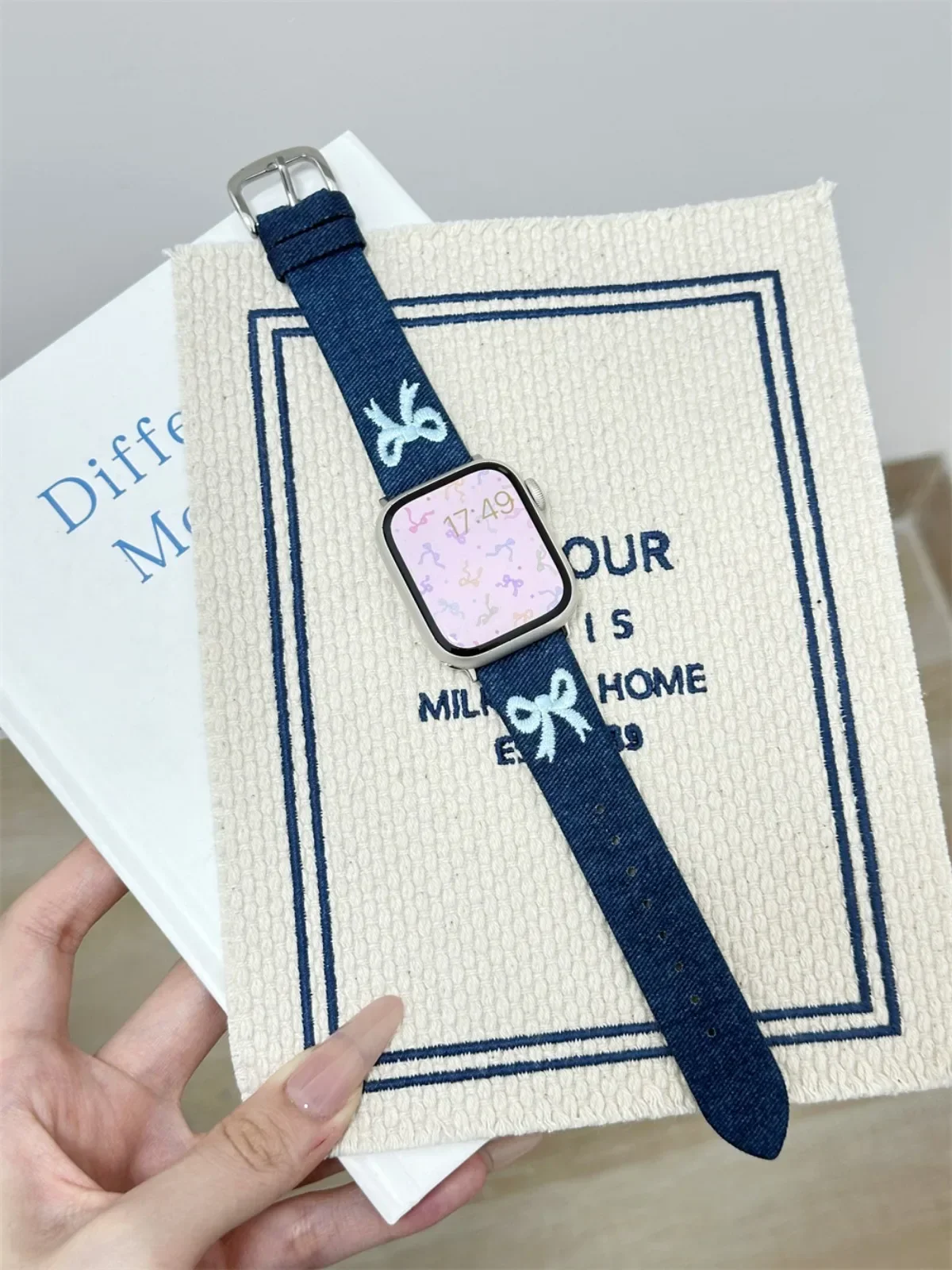 Watch Band For iWatch 42/44/45/46/49mm 38/40/41mm PU Leather Fashion Watch Strap For Watch Series Ultra2 Series 10/9/8/7/6/5/4/3/2/1_voghion.com