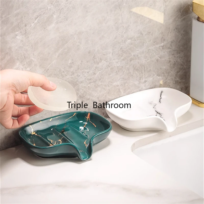 Porta Sapone In Ceramica Bianca in Tavola e Cucina