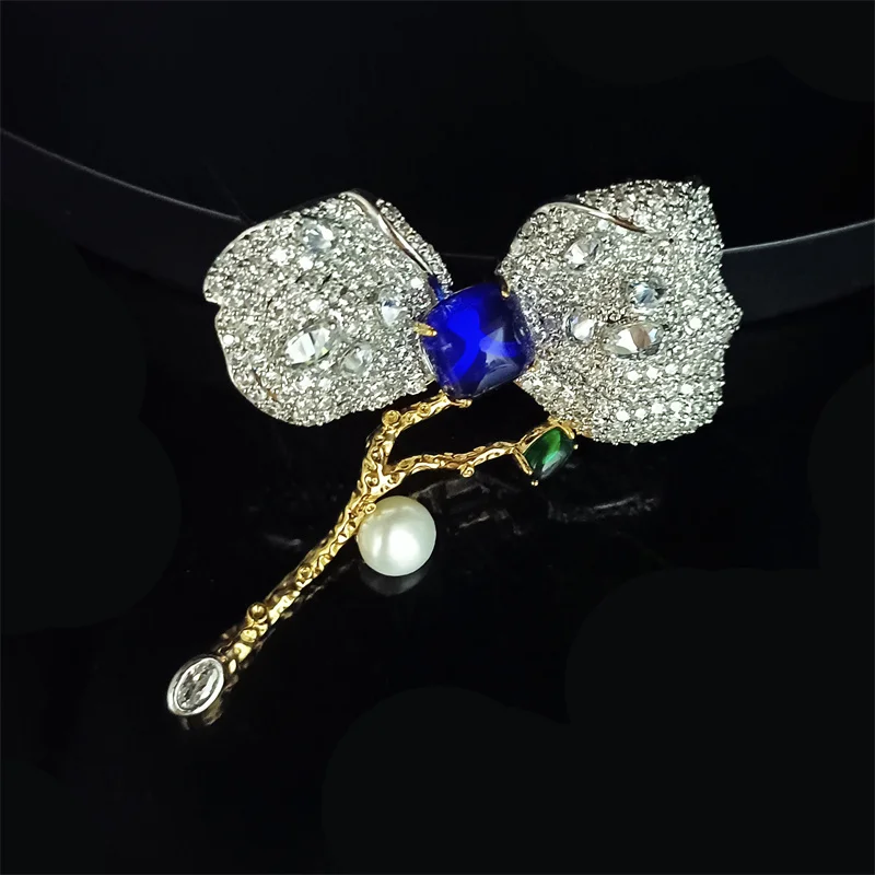 High Grade Full Blue Green Dual Color Flower Zircon Brooch Temperament  Luxury Plant Leaves Freshwater Pearl Accessories Pin