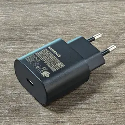 25W Super Fast Charge Adapter - Black - Charger Only