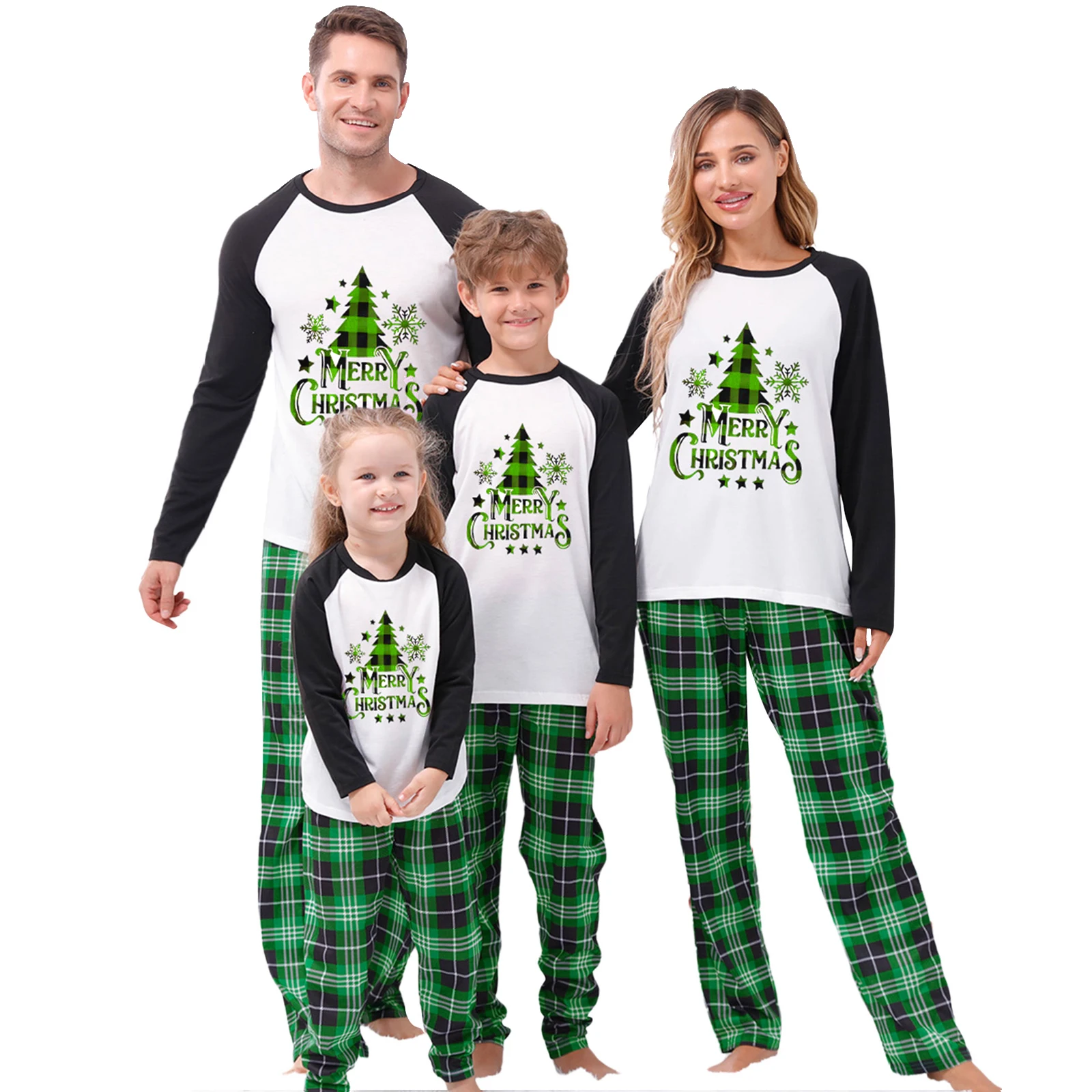 

2023 New Family Matching Pajamas Set Christmas Tree Letter Print Round Neck Long Sleeve Tops Plaid Long Pants for Parents Kids