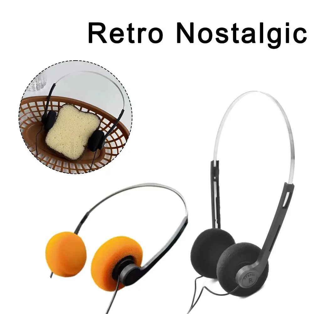 

INS Classic Retro Nostalgic Headsets MP3 Walkman Headphones Sports Fashion CD Photo Props Wired Earphone Personality Wholesale