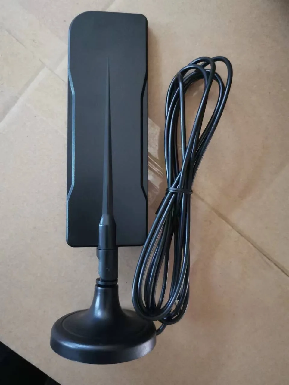 GSM 4G 5G Antenna Magnetic Base High Gain 20dBi 600-6000MHz Omni Wifi Antenna 2 Meters Cable SMA Male for Router Modem