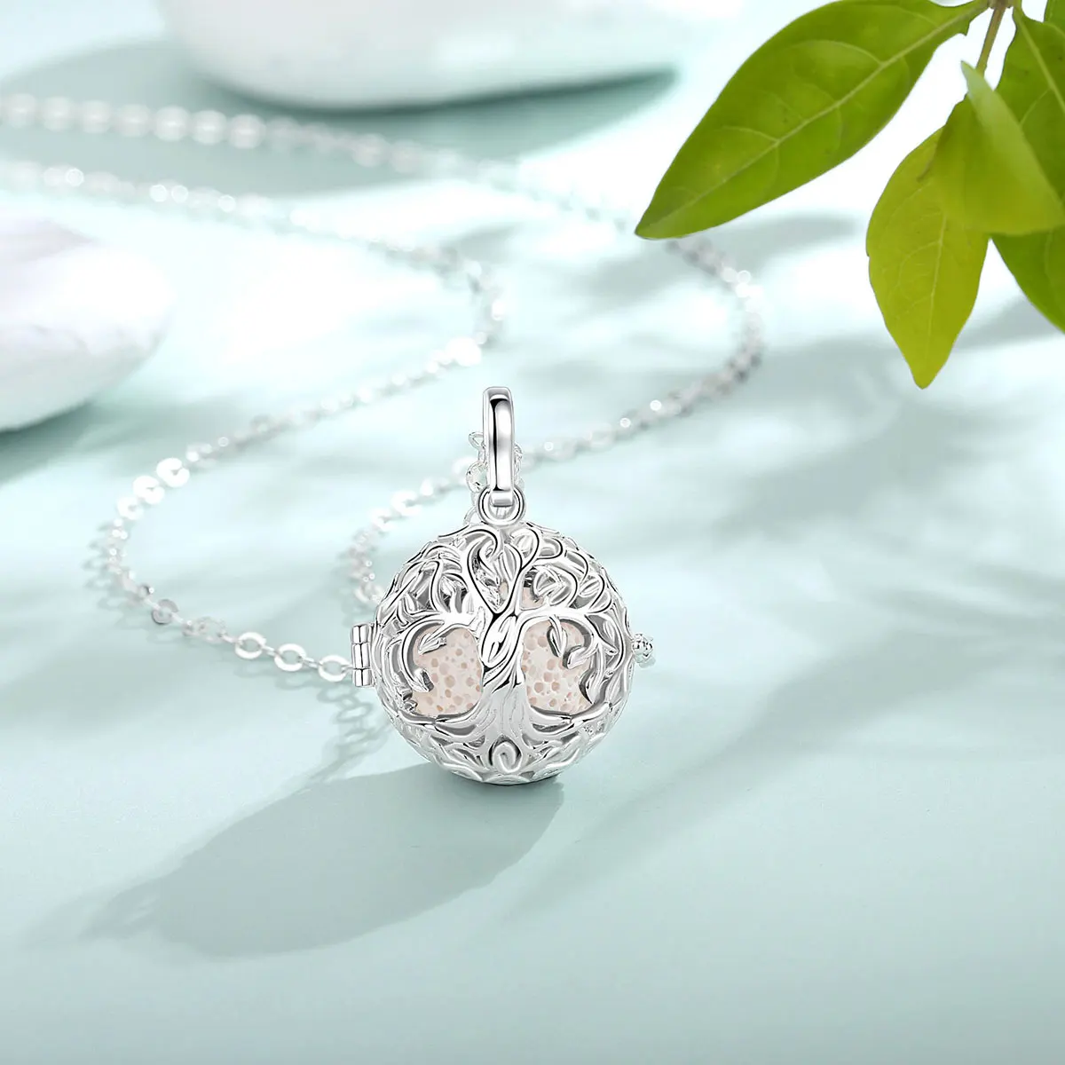 Eudora 18mm Tree of Life Volcanic Lava Stone Necklace Aromatherapy Locket Diffuser Pendant Fashion Lava Stone Jewelry Women Gift 3