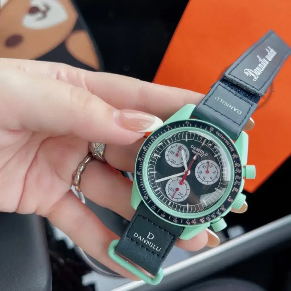 Moon Watch 5