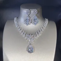 Imitation Moissanite Diamond Jewelry Set Explosion Flash Hot New Luxury Pendant Necklace Female Earrings Set 3
