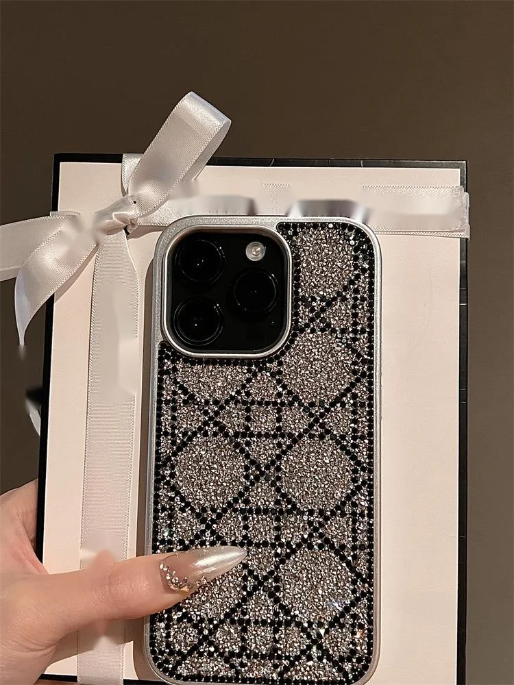 【 Haute qualité 】 Coque de téléphone Crystal Diamond Promax New iPhone 15 Premium Feeling 13 Sets 14 Anti Drop 12 Silicone_voghion.com