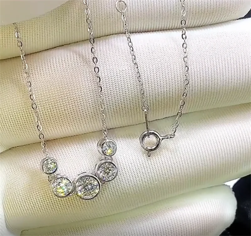 

LIZHU Lefei Fashion Luxury Trendy Classic 5 Moissanite Diamond-set Simple Round Necklace For Women 925 Silver Party Jewelry Gift