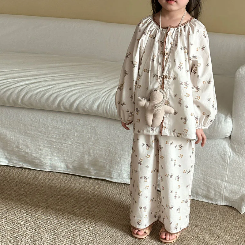 Cotton Girls Long Sleeves Pajamas Set for Autumn